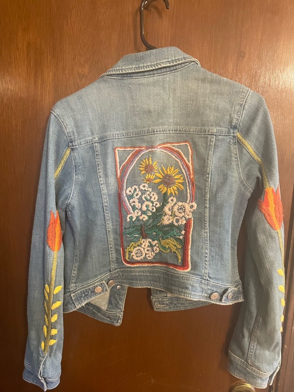 Anthropologie Pilcro & the Letterpress Light Wash Denim Jacket with Flowers - Picture 6 of 7